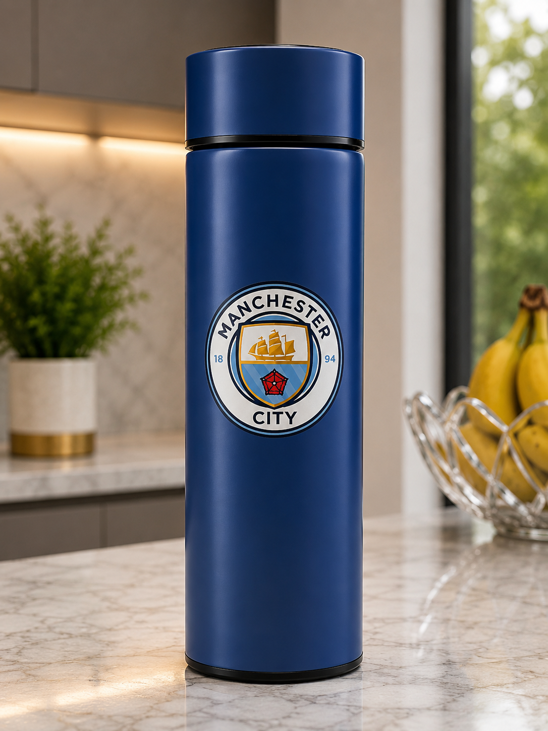 ⚽ 500ml Football Inspired Insulated Flask