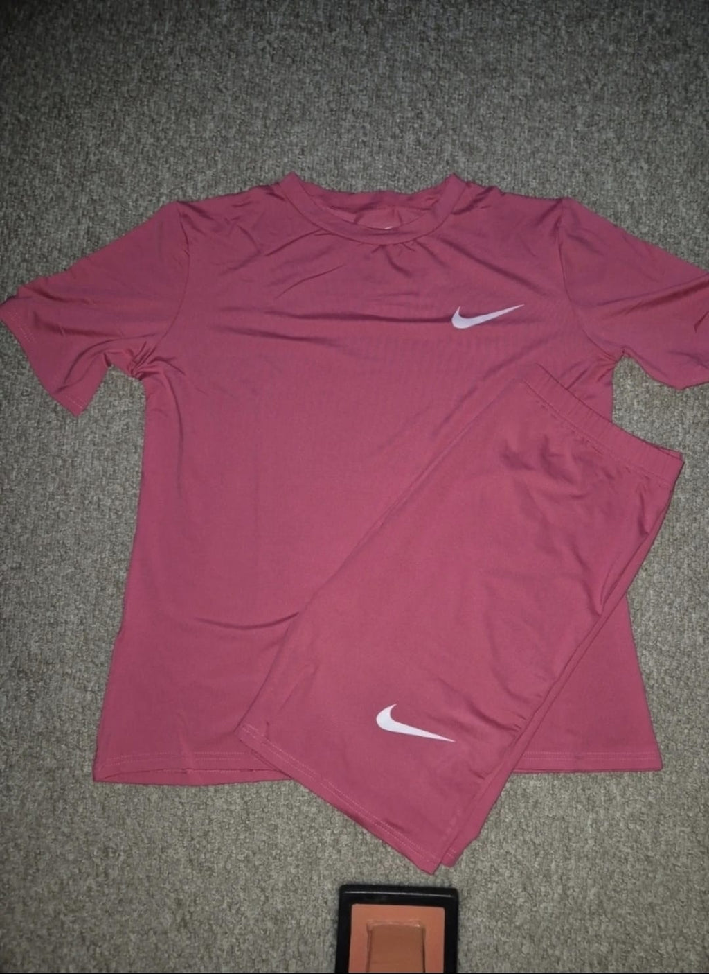 Women’s Dri-FIT T-Shirt & Shorts Set
