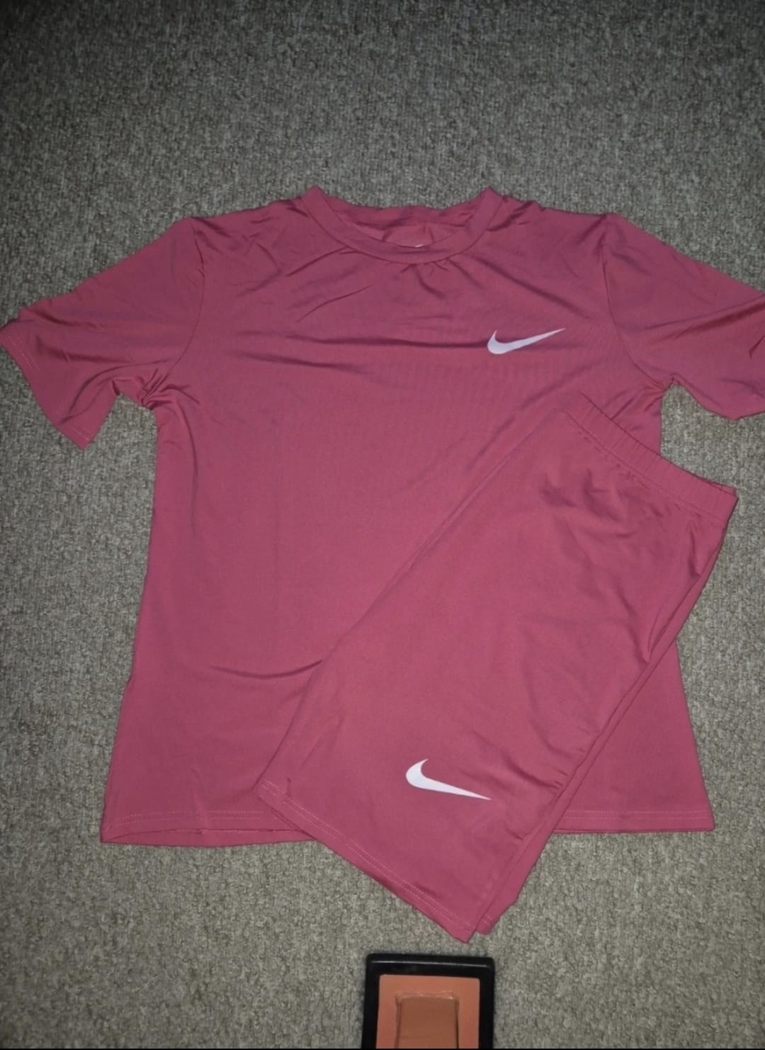 Women’s Dri-FIT T-Shirt & Shorts Set
